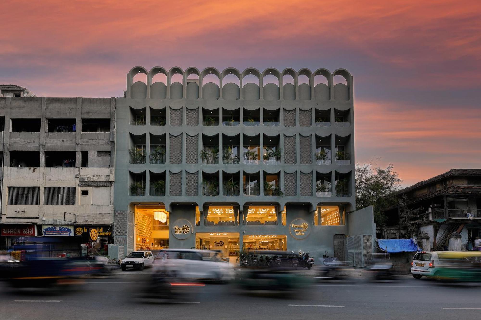 Exora Inn Ahmedabad Buitenkant foto